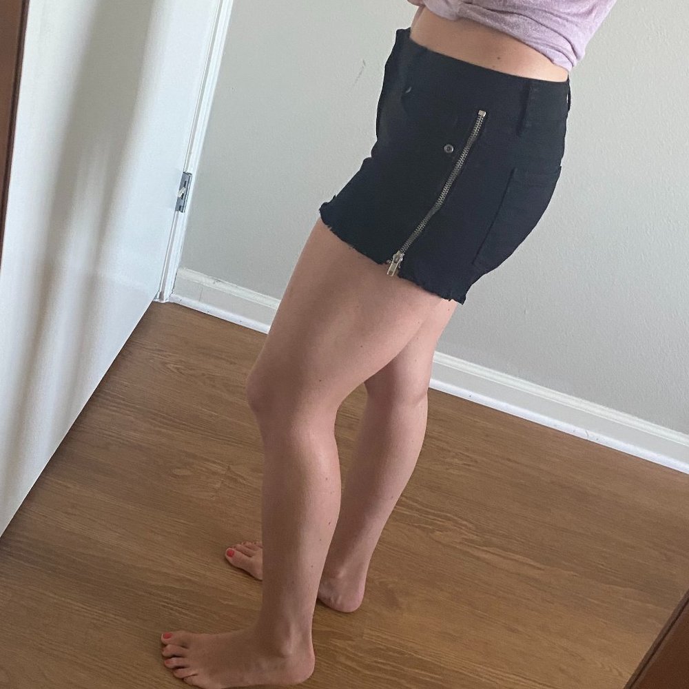 Forever 21 Black Denim Shorts with Zipper Detail